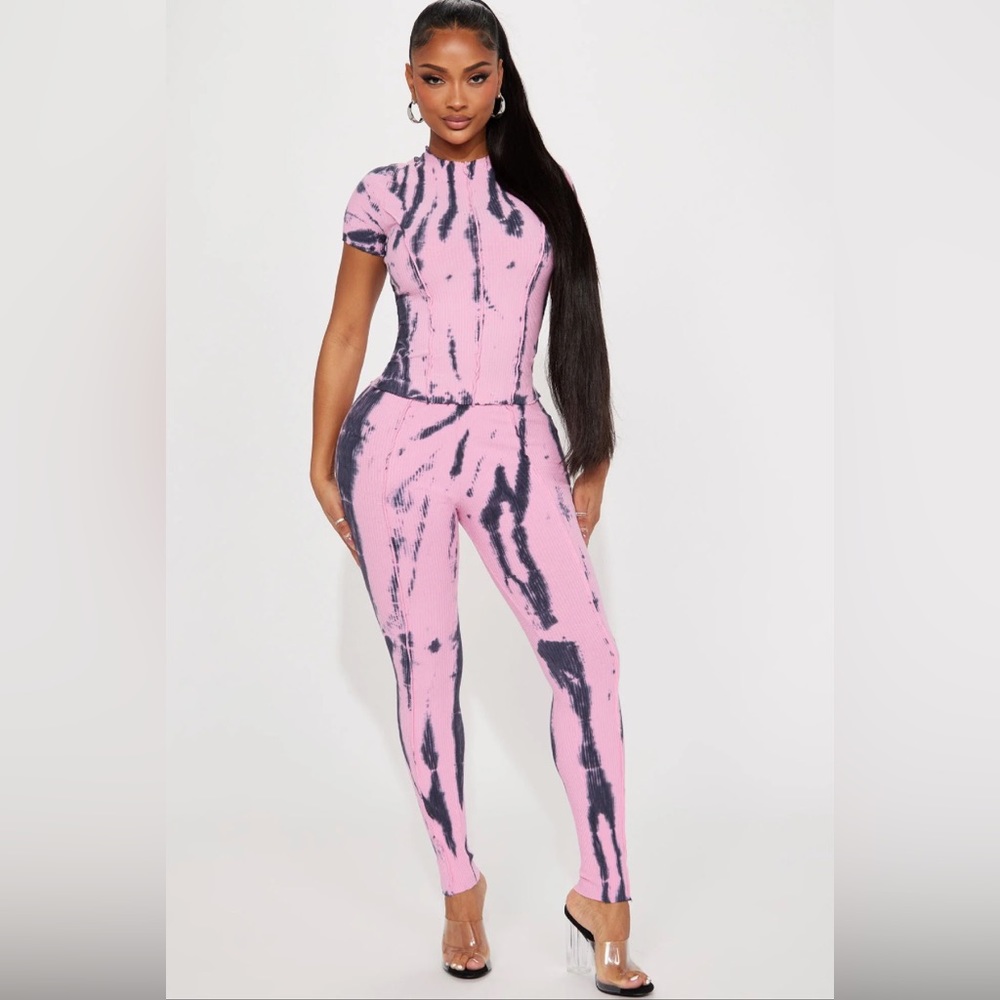 I'm On It Tie Dye Legging Set- Large